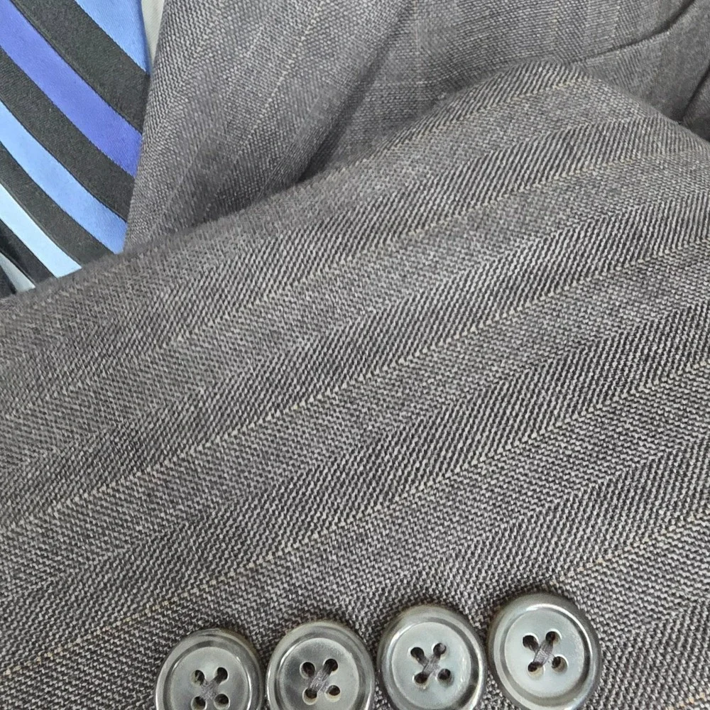 Joseph & Feiss Blazer Mens 46R Gray Herringbone‎ Sports Coat Pure New Wool 2 B